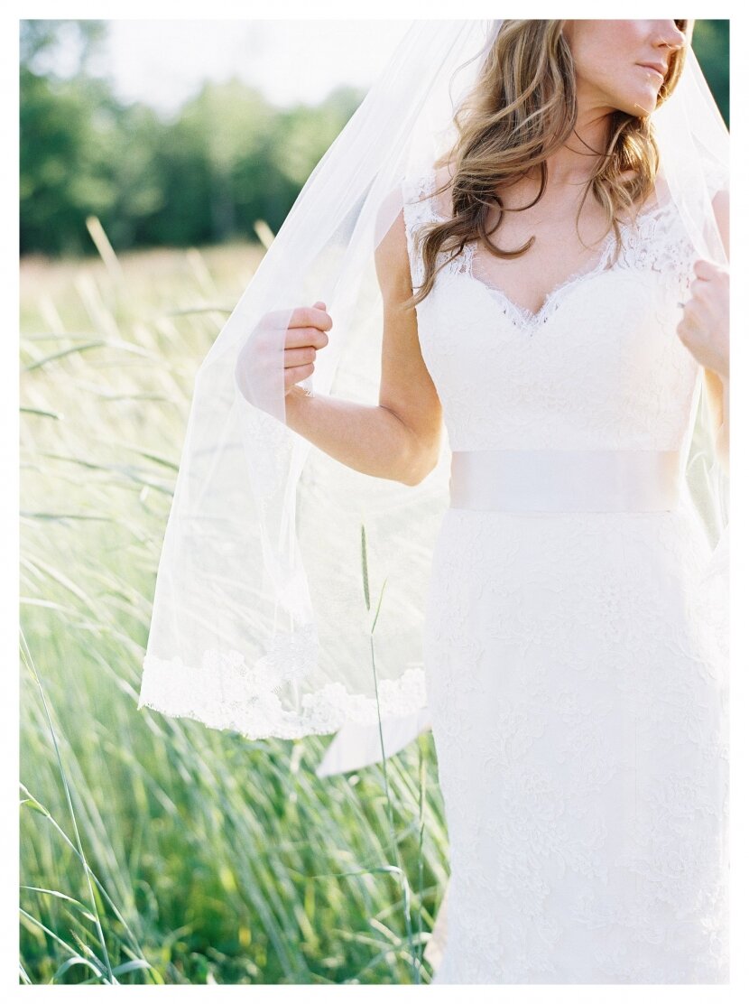 willismsburg_winery_fine_art_film_engagement_photographers_in_virginia_4564.jpg